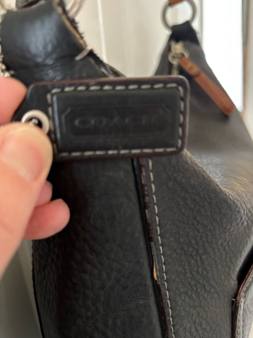 Coach Black Leather Shoulder Bag with Brown Strap - Picture 5 of 9